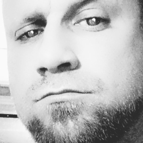 Meet your Posher, Dane - Picture 2 of 3